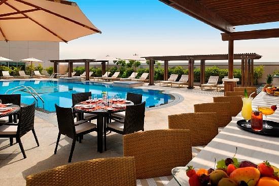 Reserva oferta de viaje o vacaciones en Hotel RAMADA JUMEIRAH